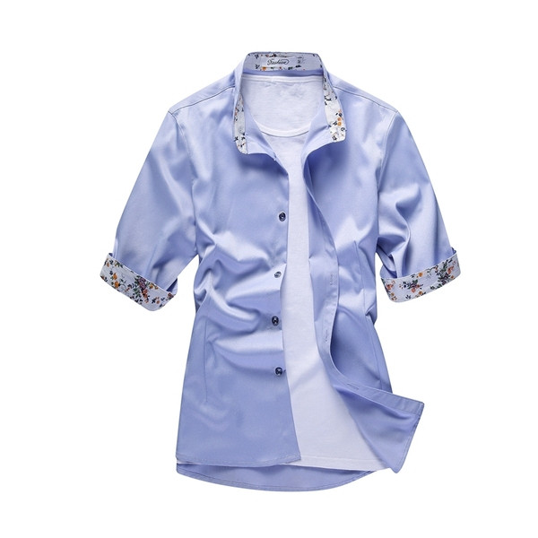 Cămașă elegantă pentru bărbați, în patru culori, cu mâneci 3/4 și nasturi