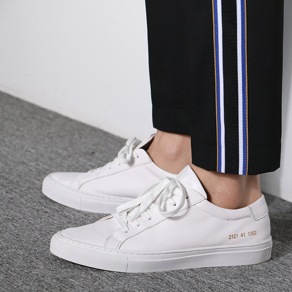 Pantaloni sport eleganti pentru barbati cu margini laterale in doua culori