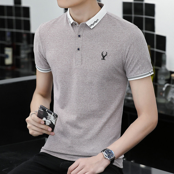 Tricou barbatesc actual in patru culori cu broderie