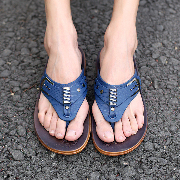 Papuci casual barbatesti din piele ecologica cu element metalic in trei culori