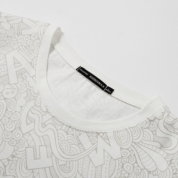 Мъжка ежедневна тениска с овално деколте и къс ръкав 