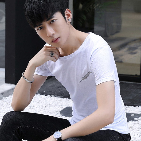 Tricou barbatesc modern in trei culori cu broderie