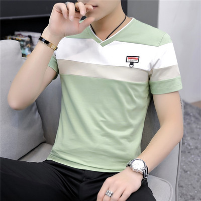 Tricou casual barbatesc in trei culori cu decolteu in V