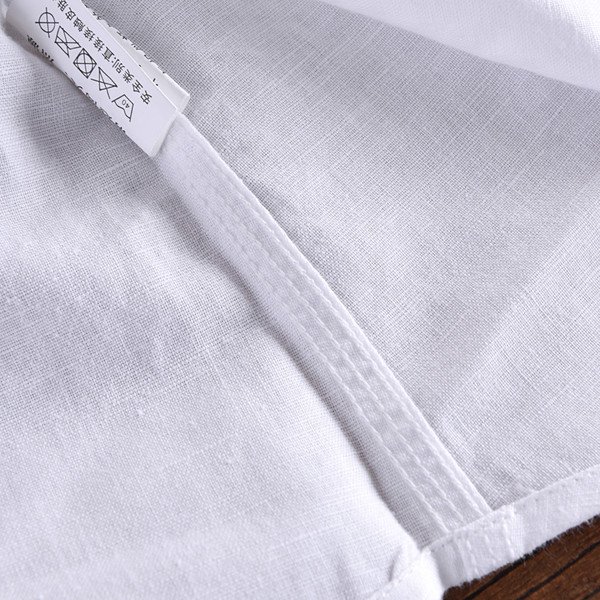 Мъжка риза изчистен модел с дълги ръкави в няколко цвята