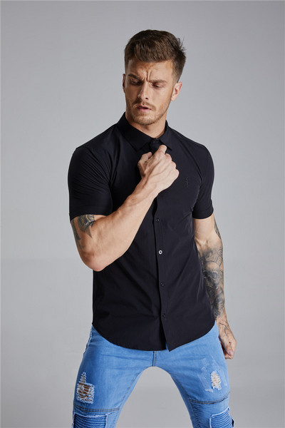 Стилна мъжка риза с класическа яка и къс ръкав в няколко цвята