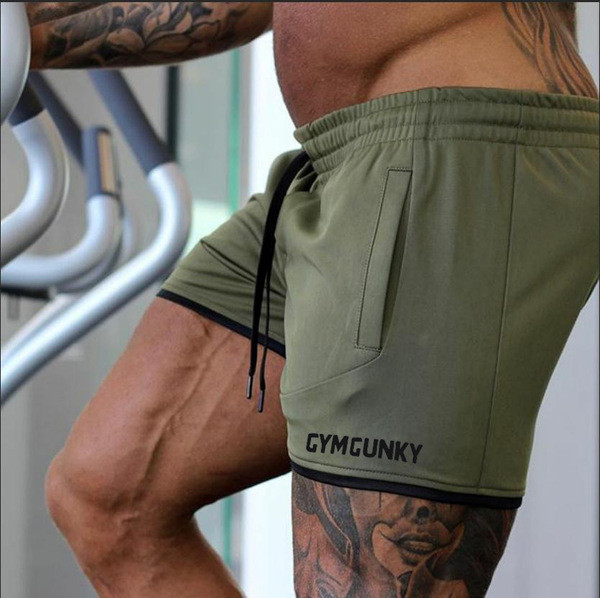 Sport férfi rövidnadrág elasztikus derékkal, több színben