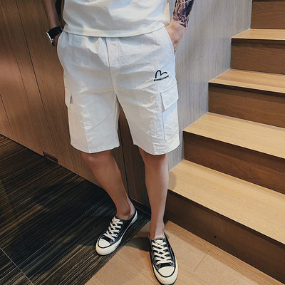 Pantaloni scurți la modă pentru bărbați în mai multe culori cu broderie