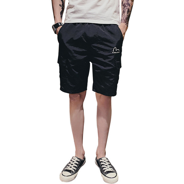Pantaloni scurți la modă pentru bărbați în mai multe culori cu broderie