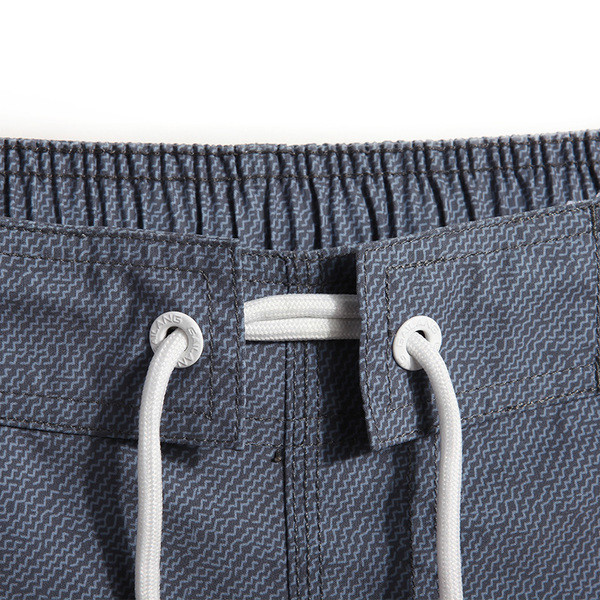 Costum de baie pentru bărbați cu model floral și cravate în două culori