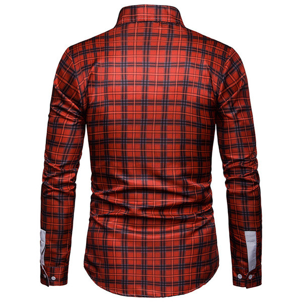 Cămașă bărbătească în carouri cu mâneci lungi și guler clasic