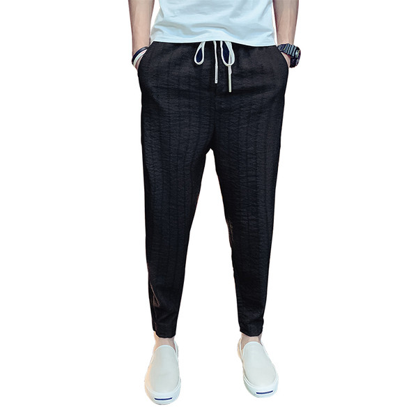 Pantaloni moderni pentru barbati de culoare neagra cu sireturi