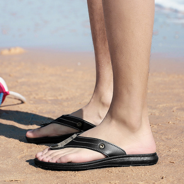 Papuci moderni pentru barbati din piele ecologica in doua culori