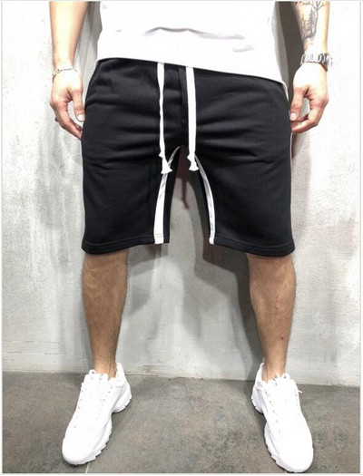 Pantaloni scurți pentru bărbați în mai multe culori diferite
