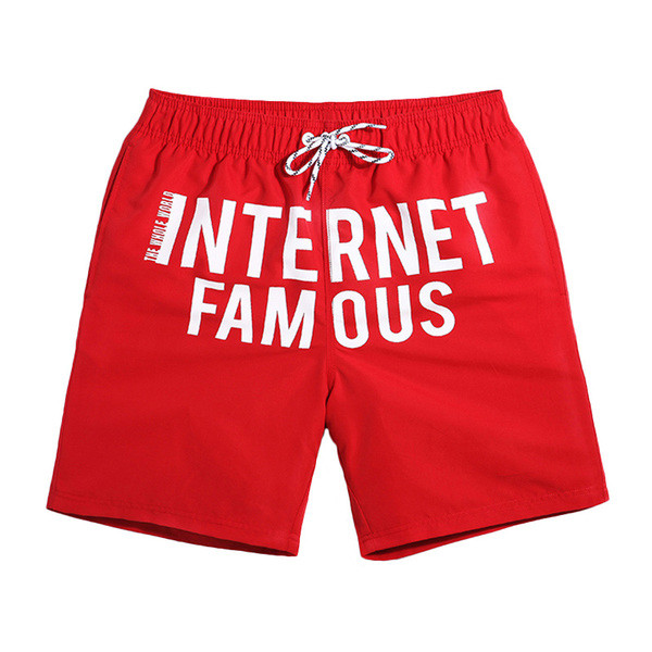 Мъжки шорти в три цвята с надпис подходящи за плаж 