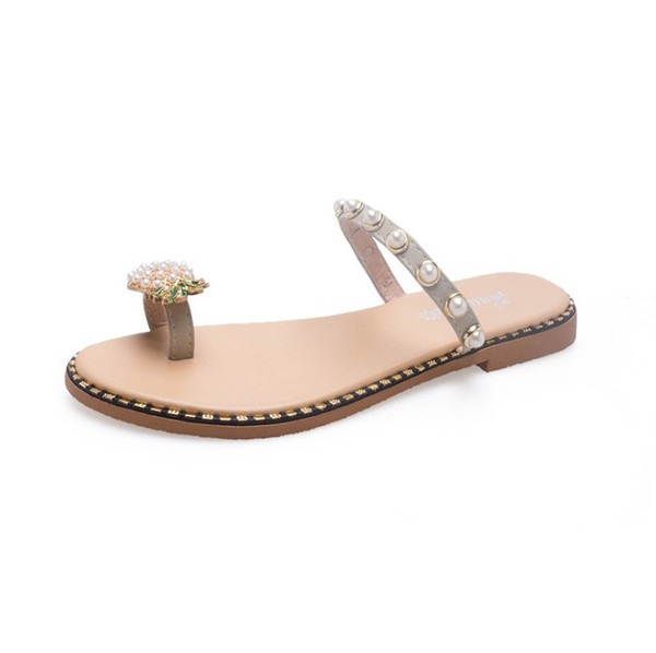 Model nou de papuci de dama cu perle in doua modele