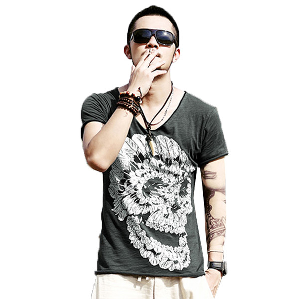 Tricou modern pentru bărbați cu aplicație de craniu în trei culori