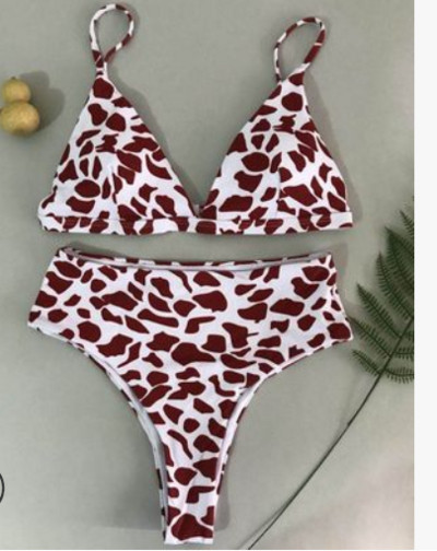 Модерен дамски бански костюм от две части в различни цветове и висока талия