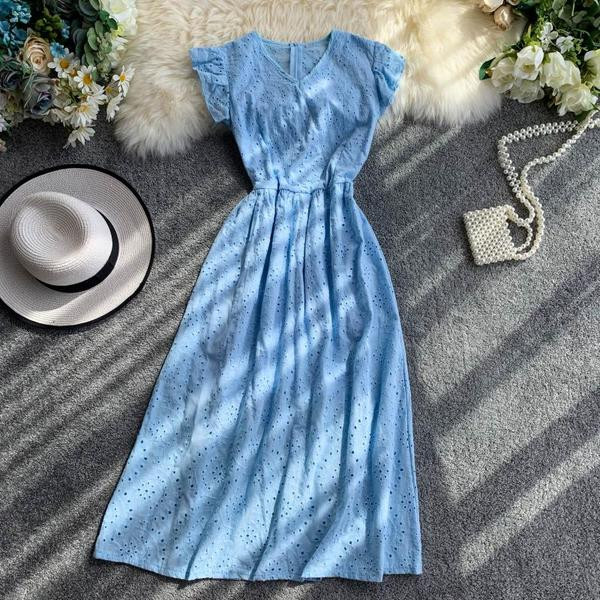 Rochie moderna de dama cu dantela si maneci scurte in diferite culori