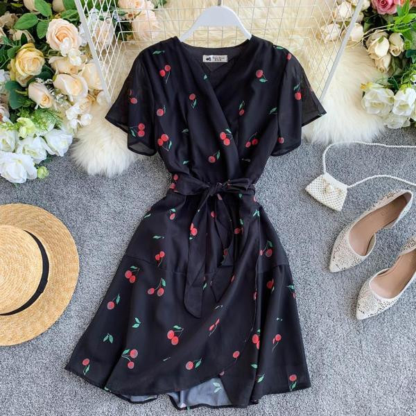 Rochie moderna de dama cu maneci scurte si cravate in trei culori