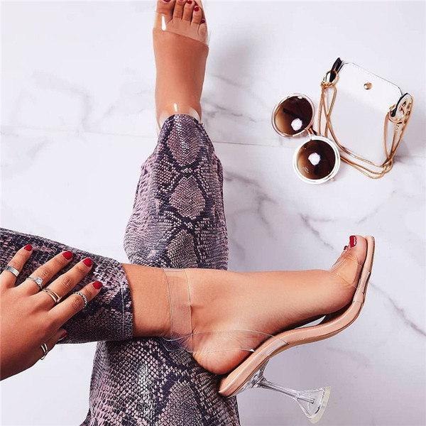 Sandale moderne de damă cu toc în bej și verde