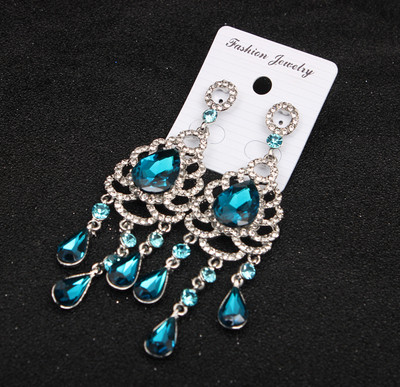 Cercei eleganti de dama - in patru culori