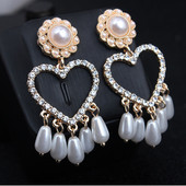 Cercei moderni de dama - cu perle si pietre