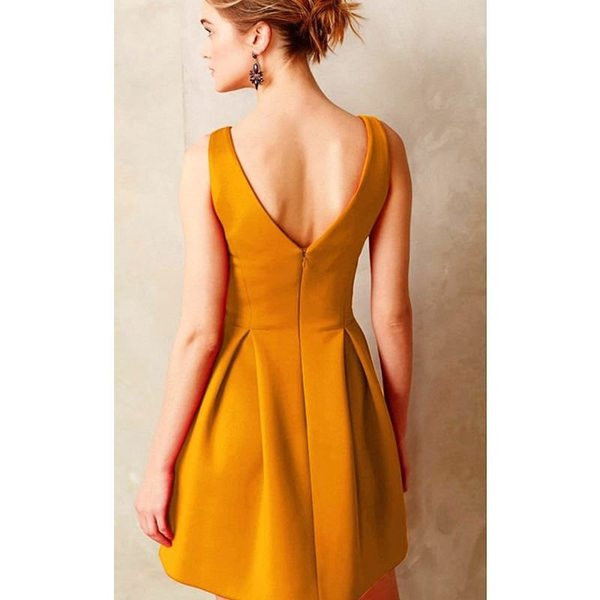 Rochie elegantă de damă, cu decolteu adânc în diferite culori