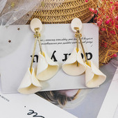 Cercei lungi de dama alb si galben