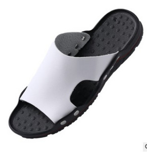 Papuci casual barbatesti cu talpa plate potriviti pentru plaja