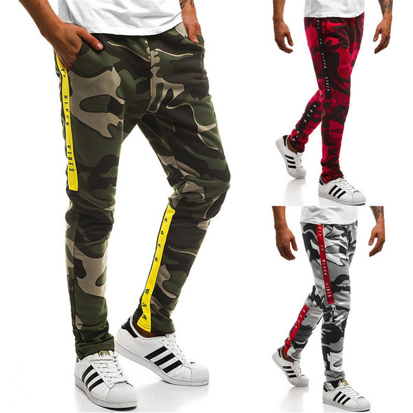 Pantaloni sport casual cu margini laterale și drepte de camuflaj