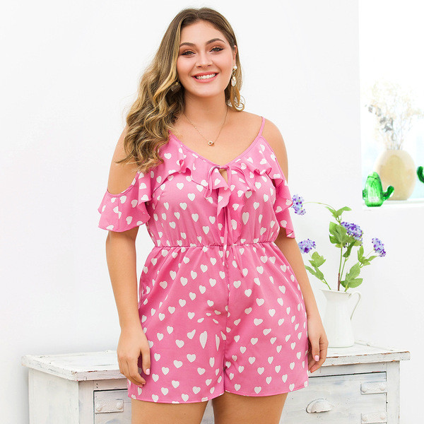 salopeta de dama moderna cu umerii goi in roz