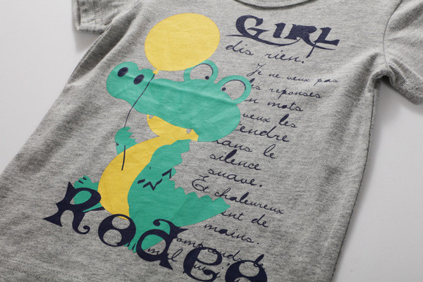 Tricou pentru copii pentru baieti - in gri si rosu