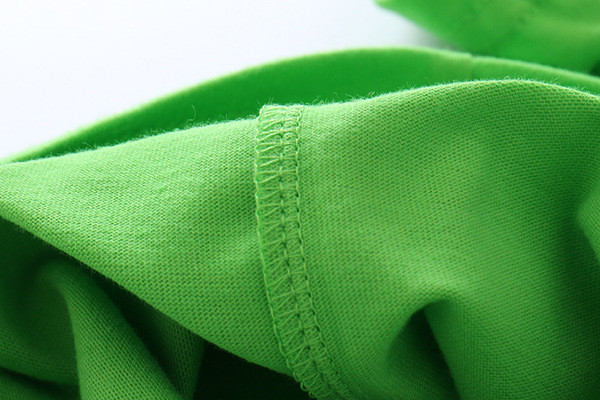 Tricou pentru copii pentru baieti - de culoare verde cu aplicatie
