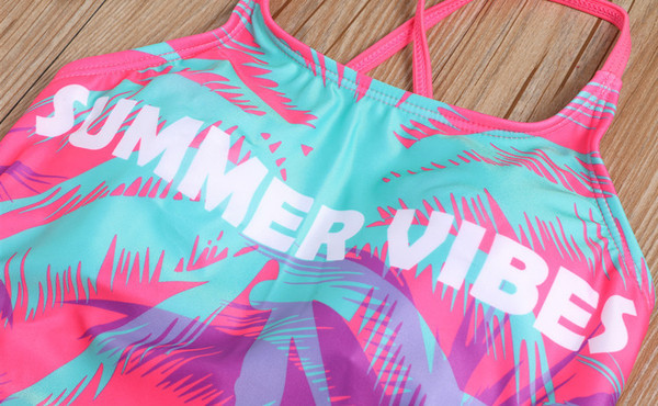 Costum de baie colorat pentru fete pentru copii cu inscripție și bretele