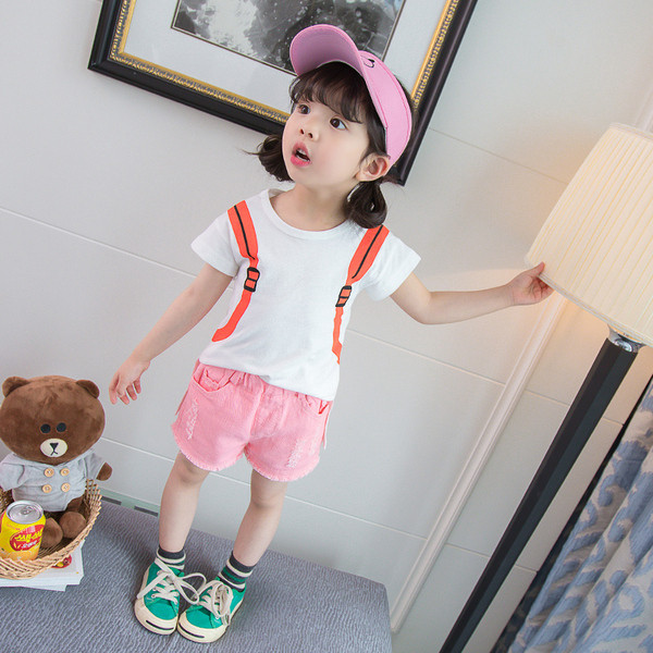 Tricou pentru copii modern pentru fete - alb cu aplicatie