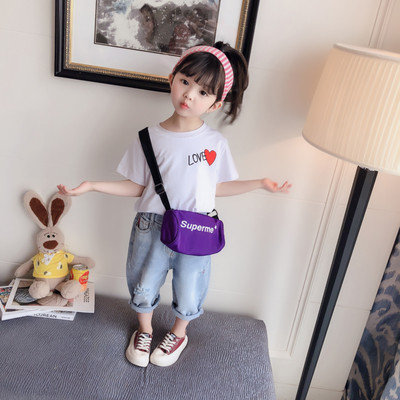 Tricou pentru fete pentru copii - alb cu aplicatie