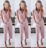 Salopetă casual de damă cu nasturi și curea roz