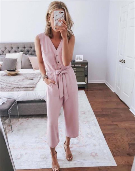 Salopetă casual de damă cu nasturi și curea roz