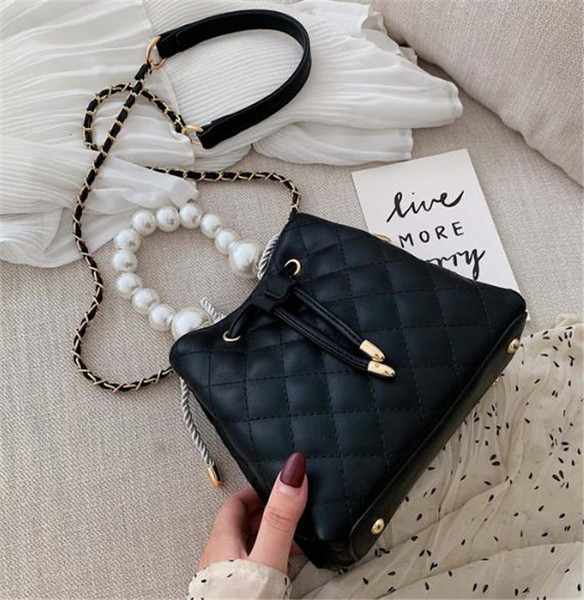 Geanta de dama eleganta cu perle din piele ecologica in mai multe culori