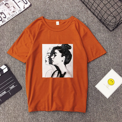 дамска ежедневна тениска с овално деколте и къс ръкав в много цветове и апликация