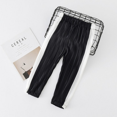 Modern gyereknadrág több színben, szegéllyel