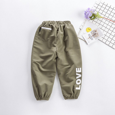 Pantaloni copii cu aplicatie si buzunar in mai multe culori - pentru fete