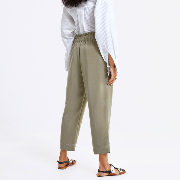 Pantaloni largi de dama cu talie inalta cu elastic si buzunare in trei culori