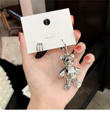 Model nou de cercei de dama de culoare argintie