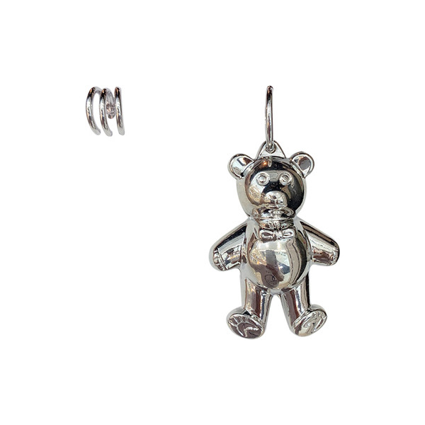 Model nou de cercei de dama de culoare argintie