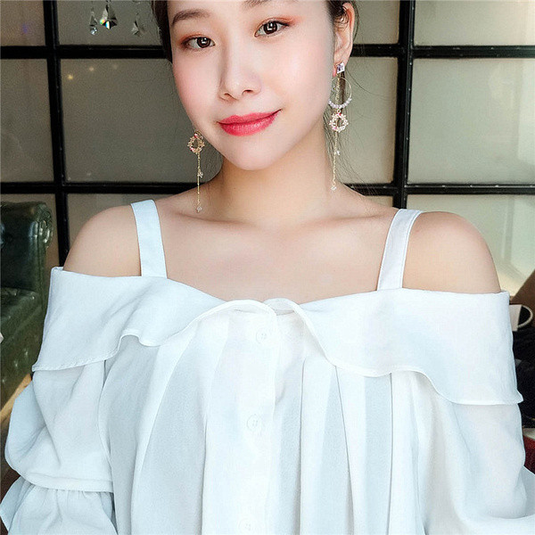 Cercei moderni de dama cu pietre si perle