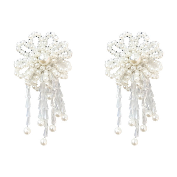 Cercei moderni de dama alb cu perle