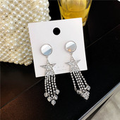 Cercei de dama de culoare argintie cu pietre si margele