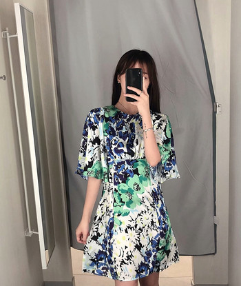 Rochie casual cu maneci lotus si talie elastica cu model floral