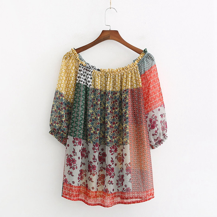 Дамска многоцветна риза с голи рамене и копчета 